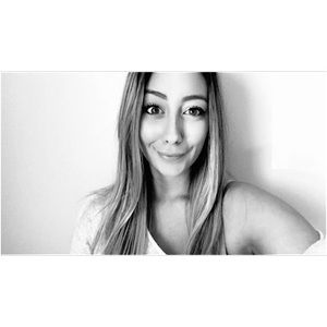 Meet your Posher, Jillian